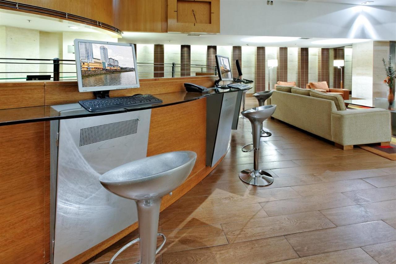 Holiday Inn Express - Puerto Montt - Patagonia المظهر الخارجي الصورة